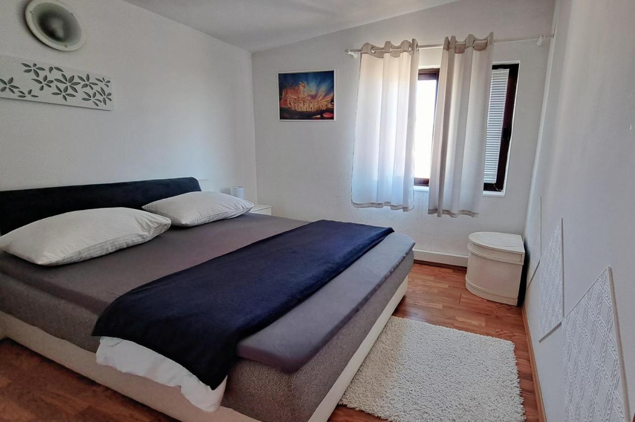 Maria Apartments Kastela Exterior photo